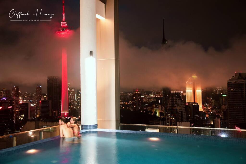 The Colony By Infinitum Best Pool View Klcc Trx Merdeka 118 Kl Tower Kuala Lumpur Ngoại thất bức ảnh