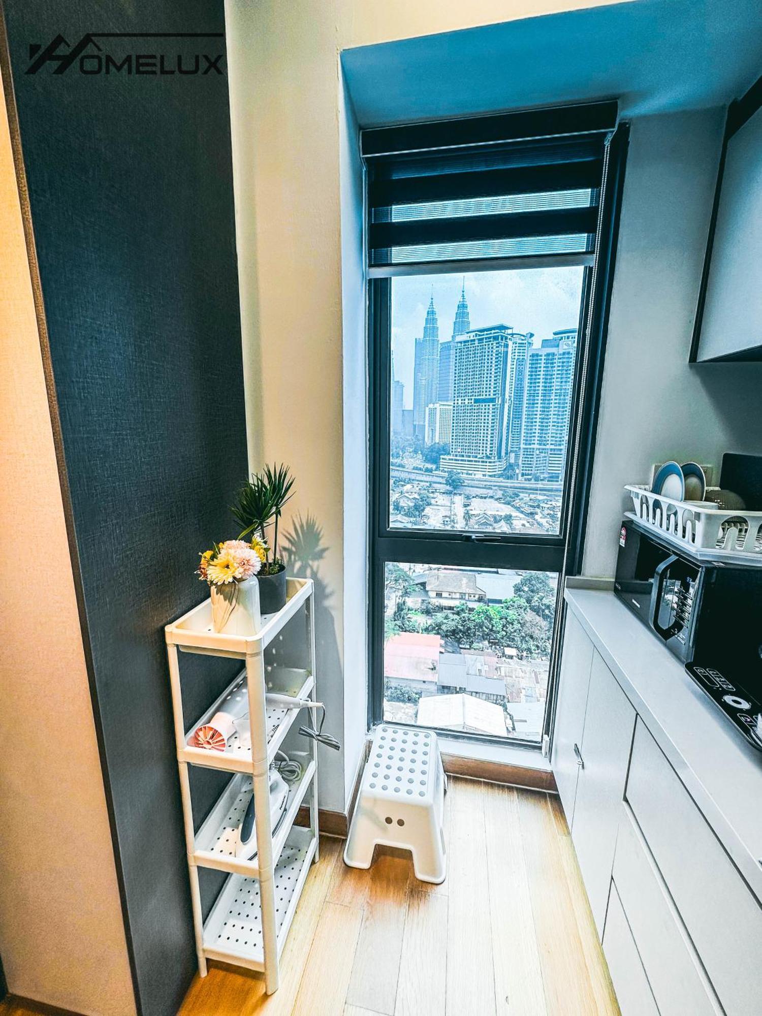 The Colony By Infinitum Best Pool View Klcc Trx Merdeka 118 Kl Tower Kuala Lumpur Ngoại thất bức ảnh