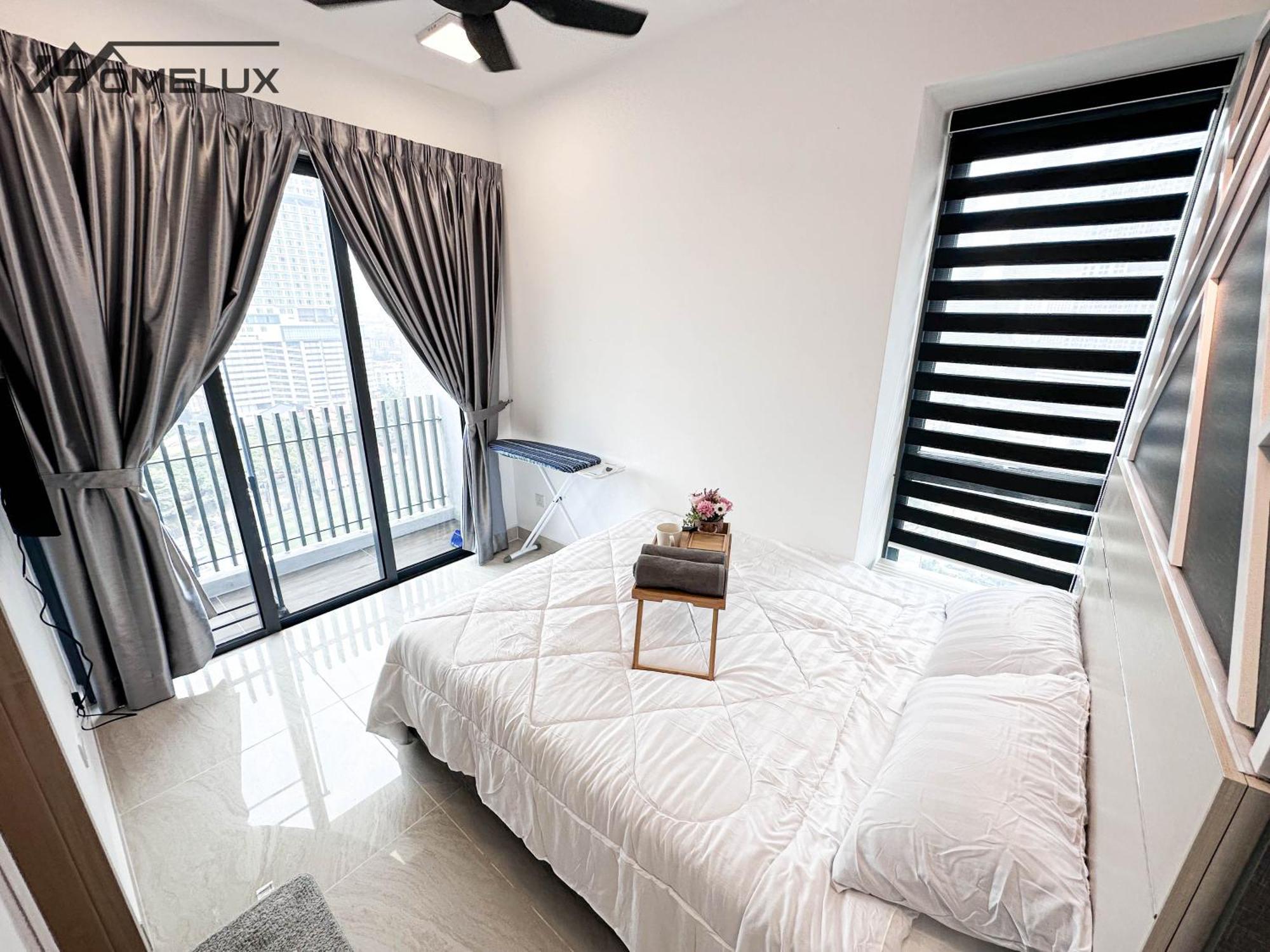 The Colony By Infinitum Best Pool View Klcc Trx Merdeka 118 Kl Tower Kuala Lumpur Ngoại thất bức ảnh